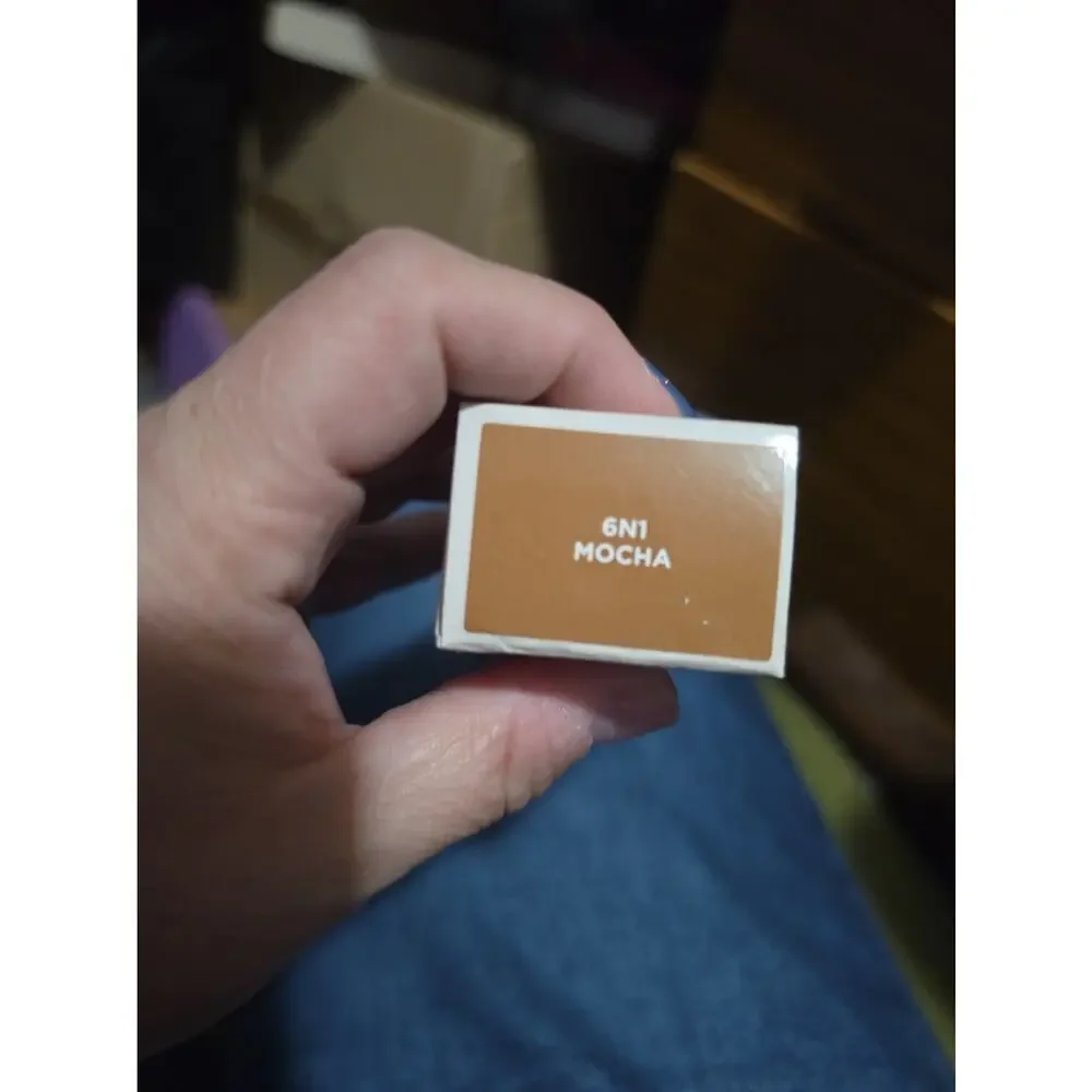 Laura Mercier Tinted Moisturizer Mocha 6N1